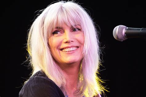 emmylou harris tits|Emmylou Harris Through The Years [PHOTOS].